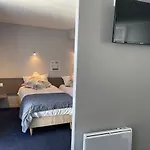 Logis Castel De Mirambel Hotel Lourdes