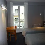 Hotel Logis Castel De Mirambel