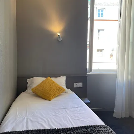 Logis Castel De Mirambel Hotel Lourdes