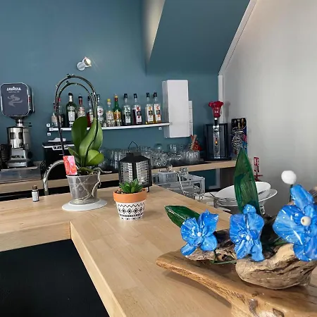 酒店 Logis Castel De Mirambel