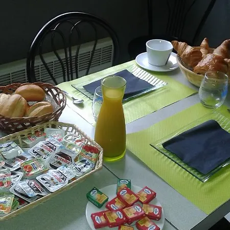 酒店 Logis Castel De Mirambel 卢德