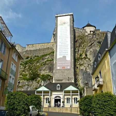 酒店 Logis Castel De Mirambel 3*