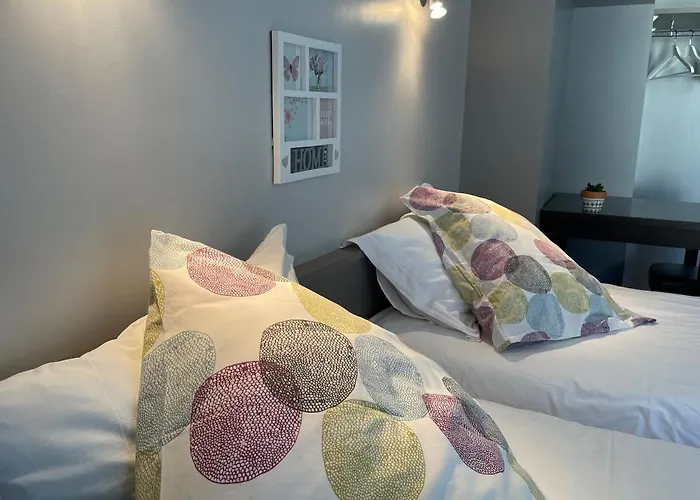 Logis Castel De Mirambel 3* Lourdes