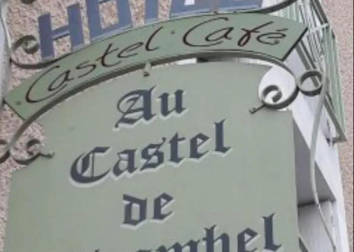 Logis Castel De Mirambel 3*