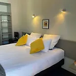 Hotel Logis Castel De Mirambel Lourdes